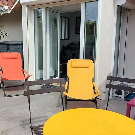 Le Refuge, 2 Personnes, 4 Etoiles Tout Confort Annecy Exterior photo